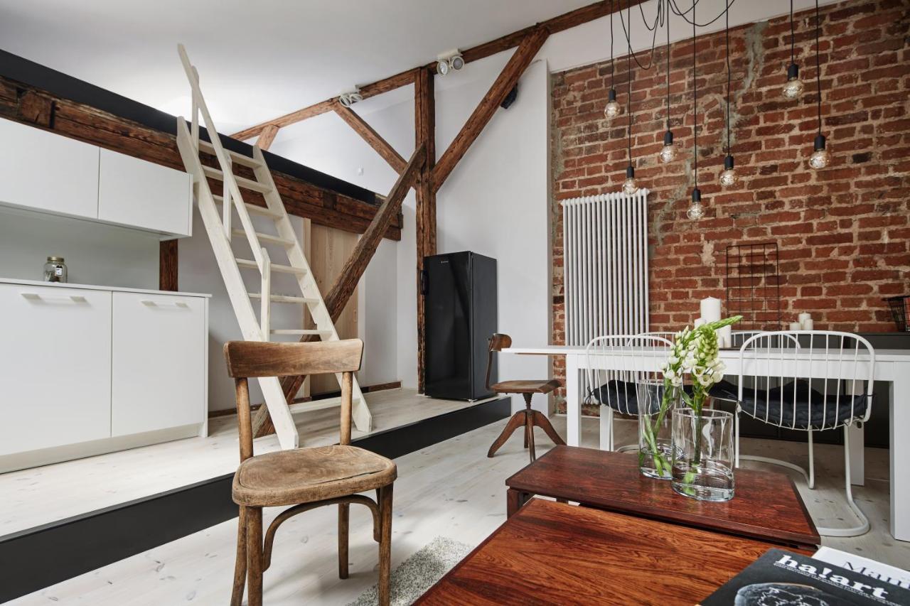 Old New - Prime Location On Main Square Apartment Krakow Bagian luar foto